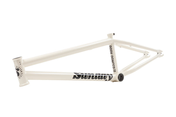 Sunday Park Ranger Frame (Gloss Classic White)