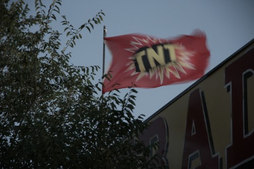 tnt-flag