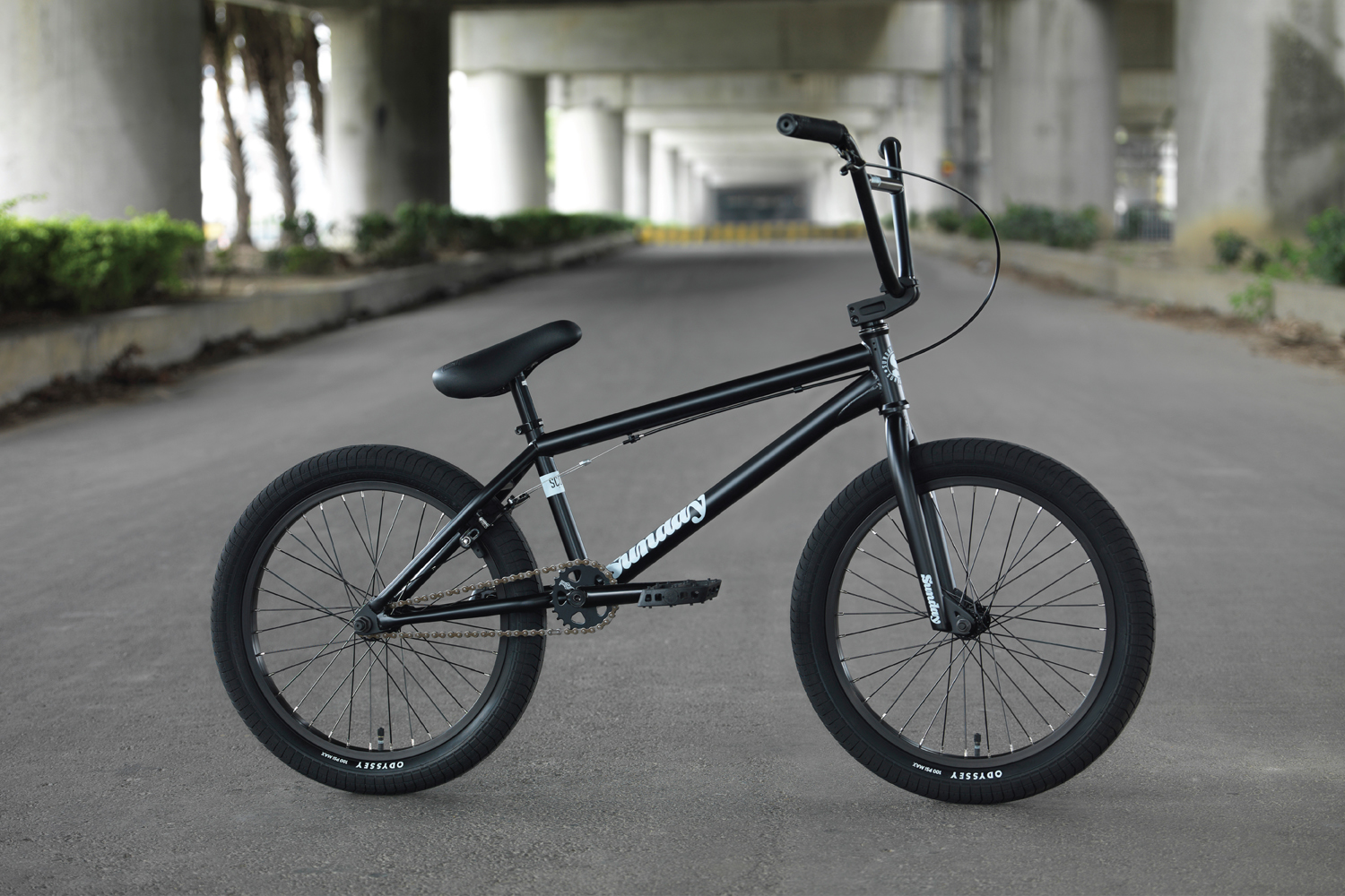 matte black bmx bike