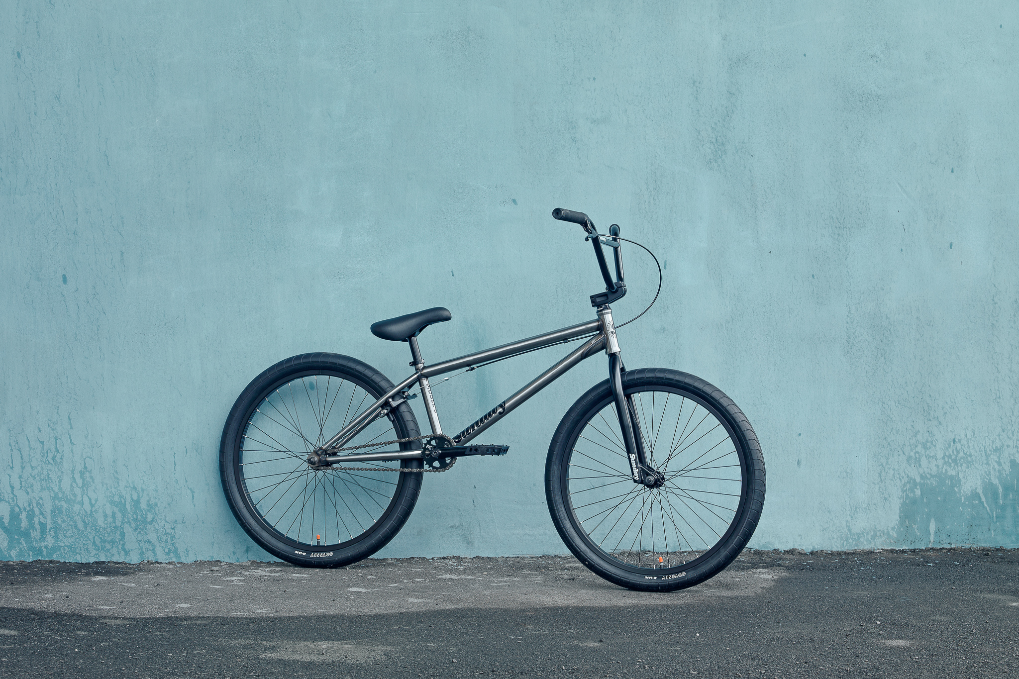 2019 Model C 24″ / Gloss Raw | Sunday Bikes